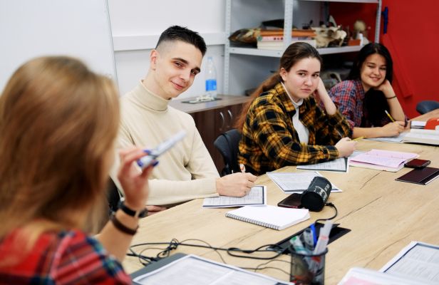 Идёт набор на курсы подготовки к ЦЭ и ЦТ 2024 в Адукар: выбирайте занятия в Минске или онлайн