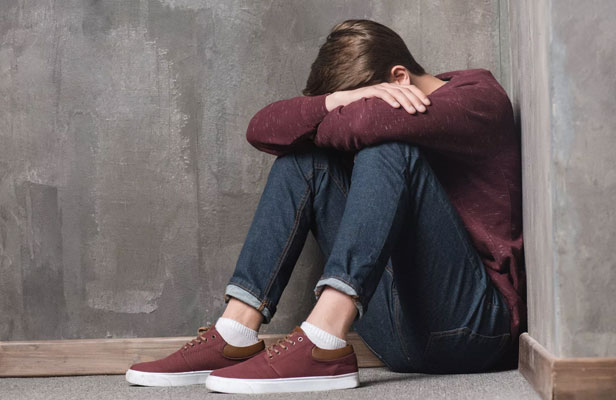 «Я никому не нужен». 10 советов подросткам, как справиться с чувством одиночества и ненужности