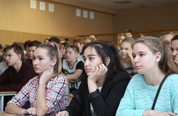 На весенних каникулах вузы и колледжи Беларуси проведут единый день открытых дверей ярмарки целевой подготовки